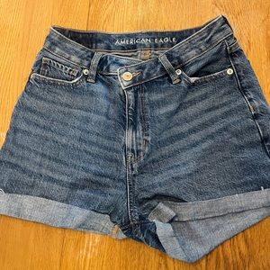 AMERICAN EAGLE JEAN SHORTS